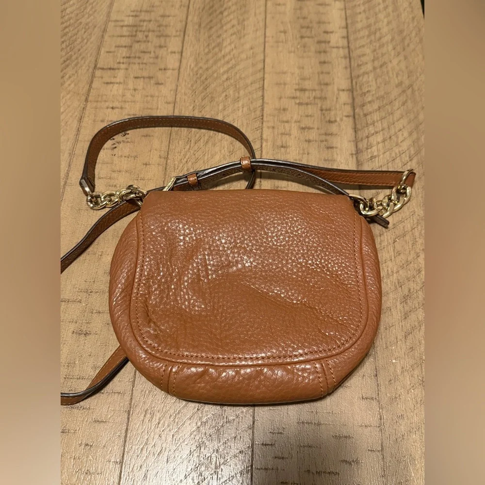 Michael Kors Bedford Flap Leather Gold Chain Small Mini Crossbody Bag - Picture 5 of 6